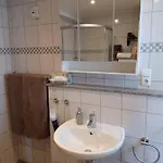 Langenhecke 18 *